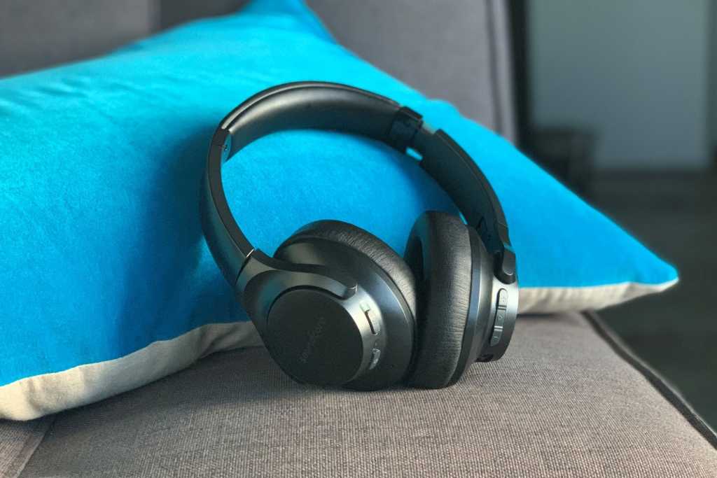 Soundcore Q20 NC headphones 40hour playtime